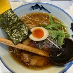 醤油ラーメン　¥1,290