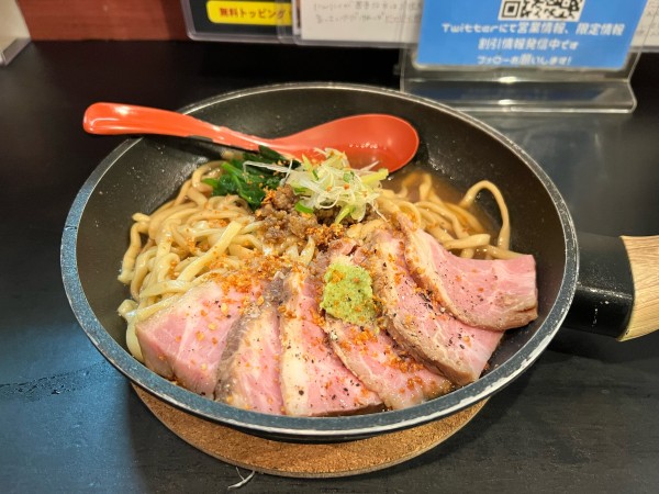 「チャーシュー増し牛脂そば」@房総式ラーメン JINRIKISENの写真
