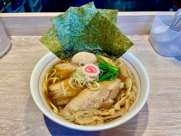 「サッポロラガービール赤星 → 特製中華そば 生姜」@中華そば マルキ食堂の写真