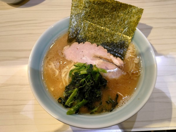 「ラーメン¥780+ライスサービス」@横浜家系らーめん 武虎家 綱島店の写真