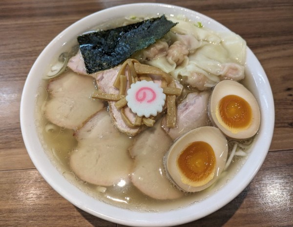 「特製中華そば 塩、麺大盛   1480円」@飯村製作所の写真