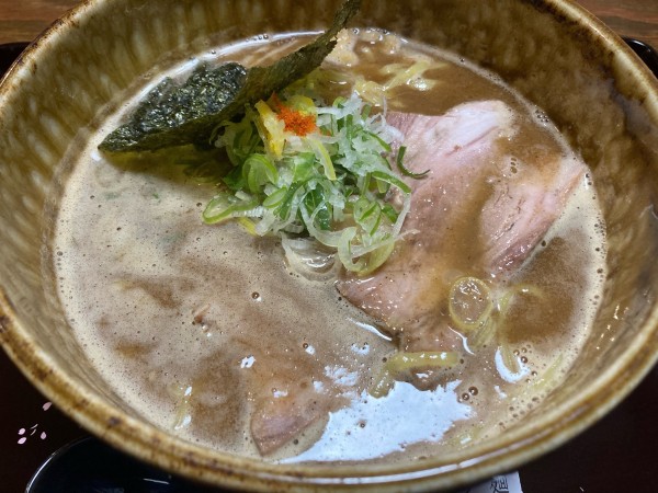 「鶏鰹らー麺」@麺匠 昴の写真