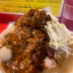 ラーメン　ヤサイ　クロアブラ　味玉　まーぼー