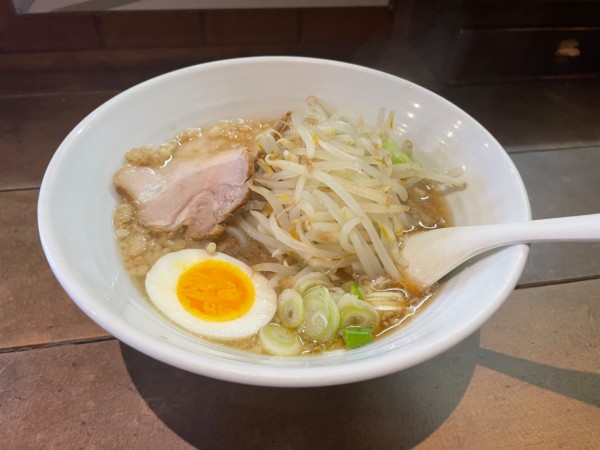 「こってりらーめん」@八木屋の写真