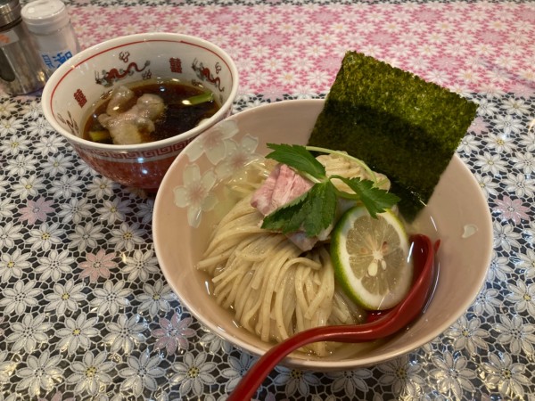 「比内地鶏つけめん　BABY」@ベイビーマルソン さくら麺菓の写真