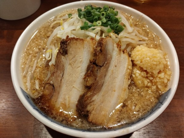 「豚そば」@ラーメン みなもと屋の写真