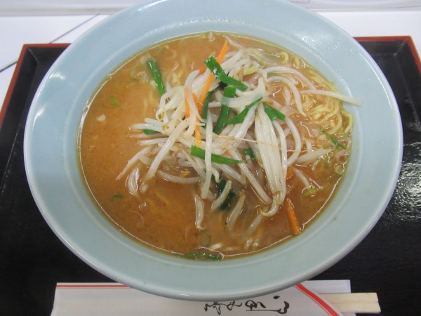 「味噌ラーメン（750円）」@食堂 一休の写真