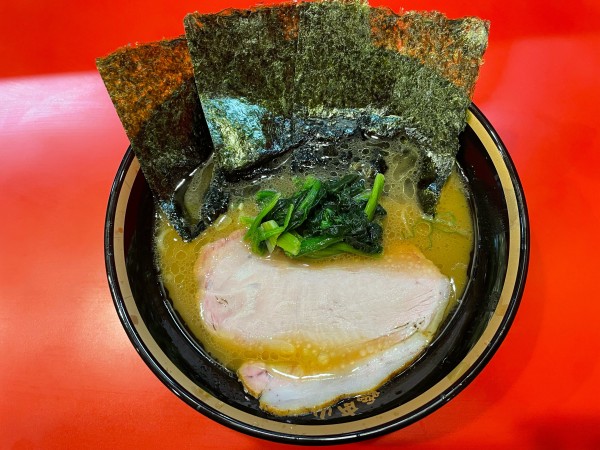 「ラーメン」@横浜家系総本山 吉村家直系店 ラーメン内田家の写真