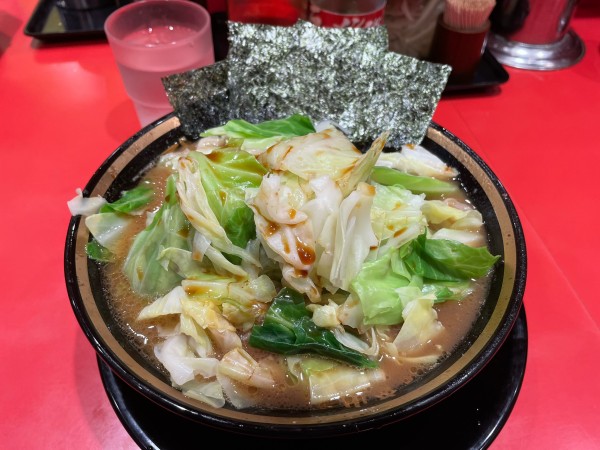 「ラーメン(並)キャベツ」@環2家 川崎店の写真