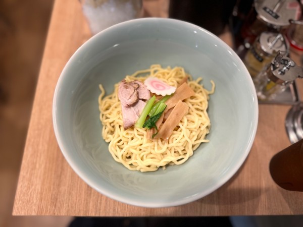 「油そば 並盛(150g)  840円」@油そば専門店 めんめんの写真