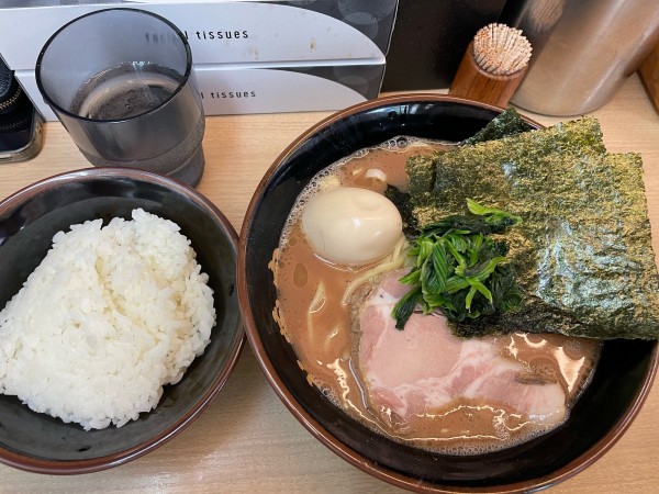 「ラーメン」@横浜らーめん 武蔵家 池袋店の写真