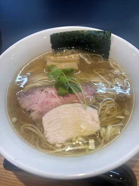 「中華そば塩」@麺屋AMOREの写真