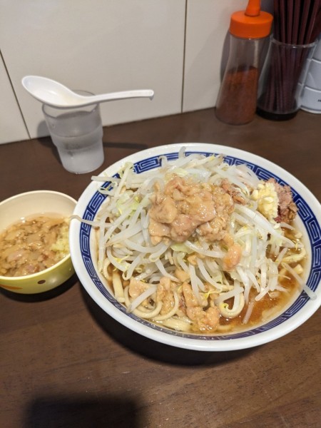 「ラーメン+別皿アブラ生姜」@ラーメン ゼンゼンの写真