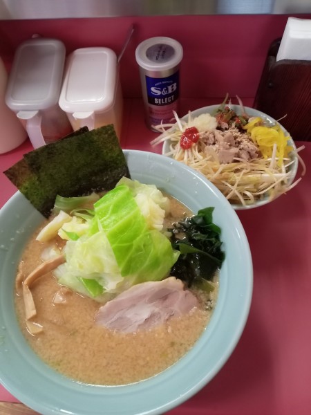 「味噌ラーメン¥700コッテリ＋カタメ＋濃いめ」@ラーメンショップ 埼大店の写真