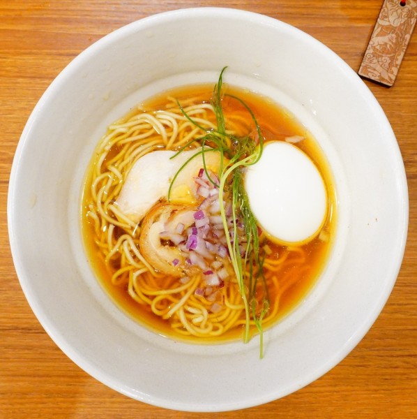 「清湯＋味玉」@中華そば とりかごの写真