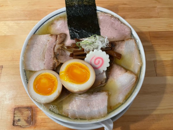 「味玉チャーシュー麺(¥1,350)」@there is ramenの写真