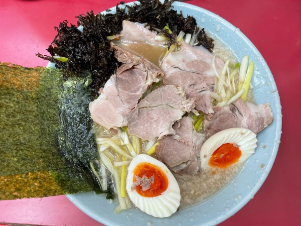 「ネギチャーシュー岩のりたまご」@ラーメンショップ 牛久結束店の写真