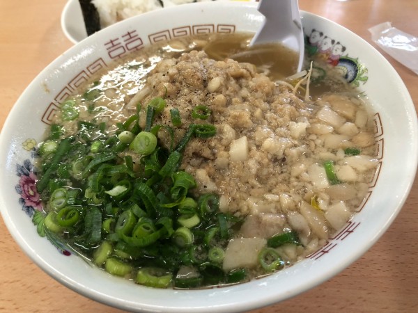 「ラーメンアブラ」@スエヒロ 欽明路店の写真