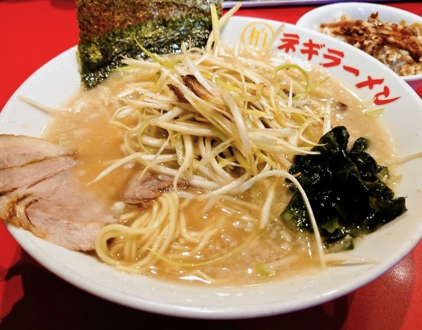 「ネギラーメンセット」@柏ネギラーメン 柏本店の写真