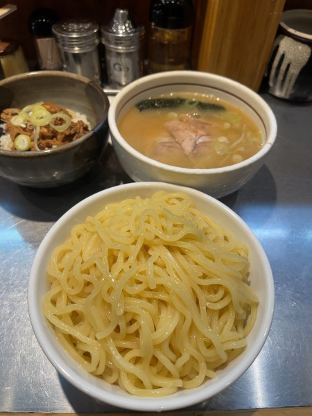 「チャーシューつけ麺並（1020円）」@大阪大勝軒 日本橋店の写真