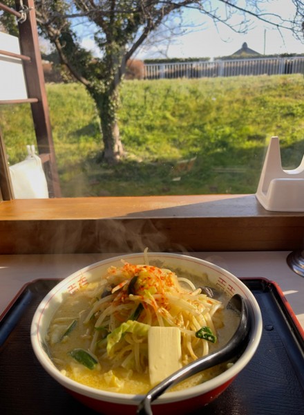 「味噌カレー牛乳タンメン  大盛」@あぢとみ食堂の写真