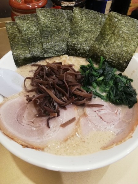 「家系超ごっつ」@超ごってり麺 ごっつ 秋葉原店の写真
