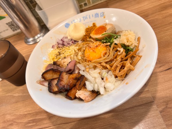 「【限定】まぜそば」@はつがい商店の写真