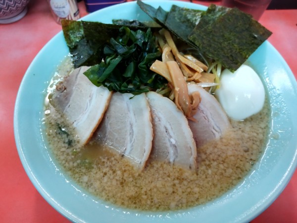 「ラーメン+全部のせ」@ラーメンショップ 山倉店の写真