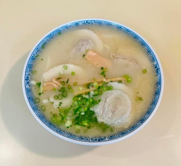 「海老ワンタン🍜」@龍虎軒の写真