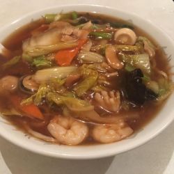 什景湯麺(五目ラーメン)