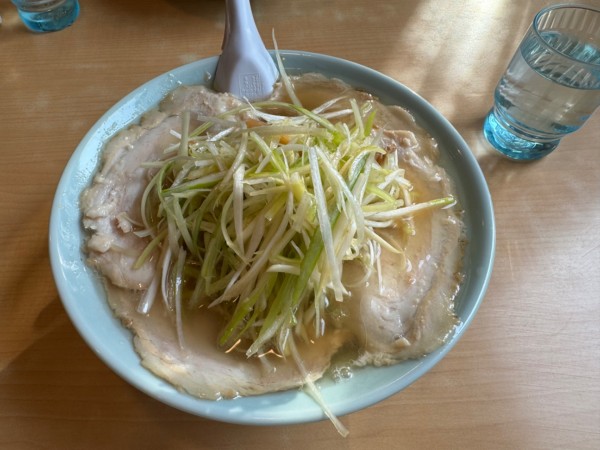 「ネギチャーシューメン」@榮ラーメンの写真