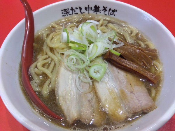 「深だし中華そば(小)690円」@駅ラーメン 深だし中華そばの写真