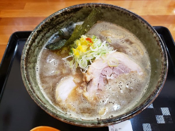 「鶏鰹らー麺」@麺匠 昴の写真