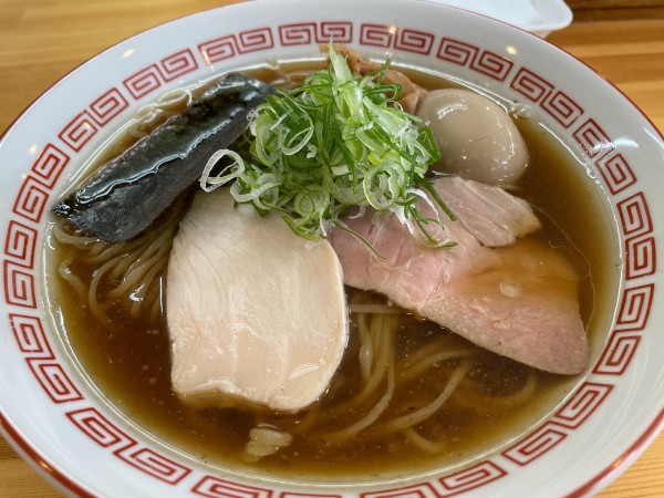 「中華そば(醤油) 味玉」@中華そば あら井商店の写真