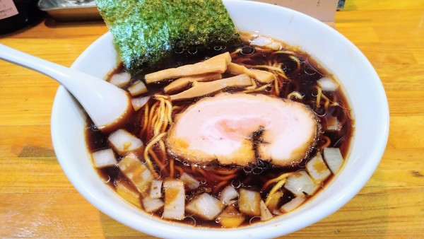 「竹岡式ラーメン(あっさり)」@ラーメンラブルの写真