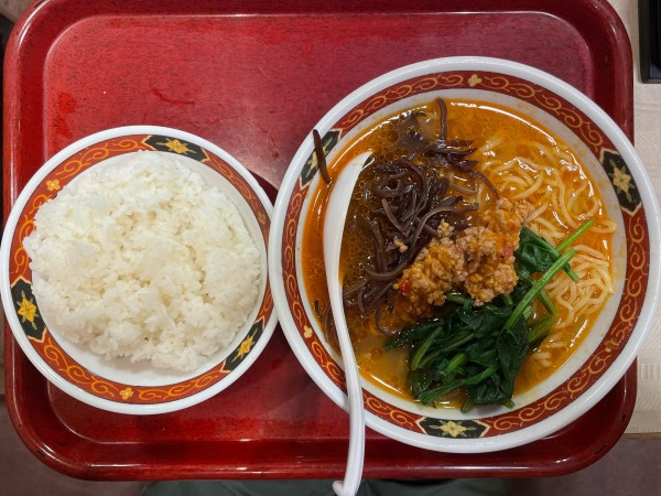 「坦々麺、ライス」@中華食堂 一番館 渋谷桜丘町店の写真