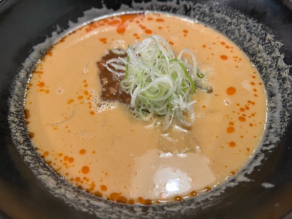 「神風担々麺」@麺屋 神風の写真