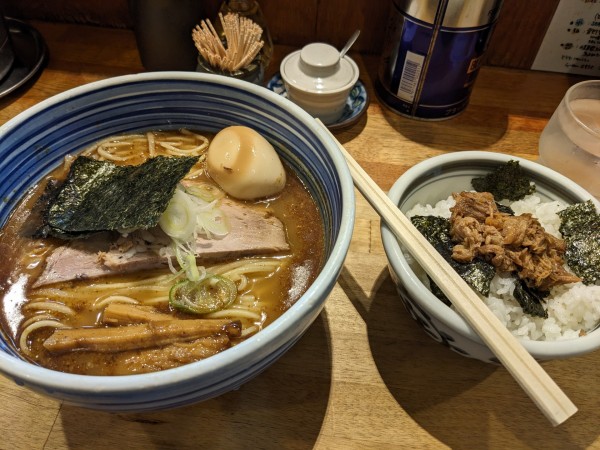 「ちゃーしゅうごはんセット+大盛り+味玉」@こうかいぼうの写真