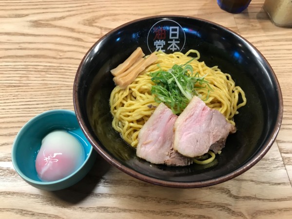 「油そば 850円＋クーポン温玉」@日本油党 渋谷総本部の写真