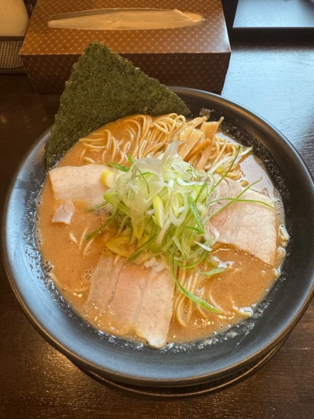 「濃厚醤油」@麺屋 蓮の写真