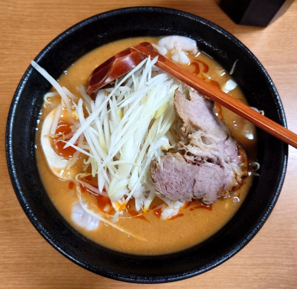 「海老味噌ラーメン(1200円)」@めんや 赤羽壱龍の写真