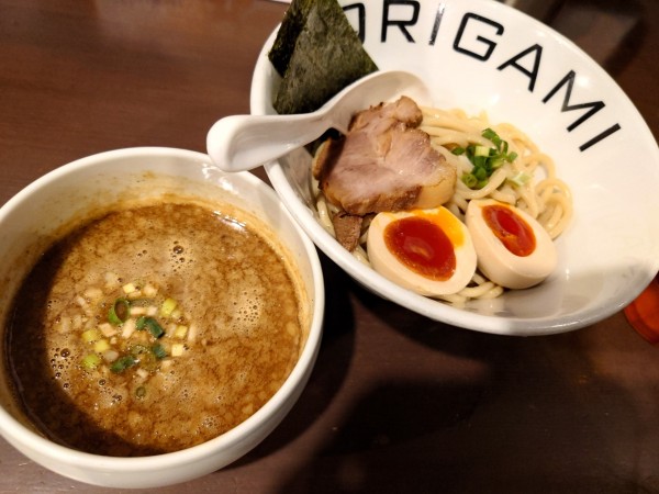 「【夜限定】鶏ニボ貝つけ麺+味玉(990円)」@麺屋 ORIGAMIの写真