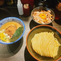 濃厚つけ麺＋豚ご飯
