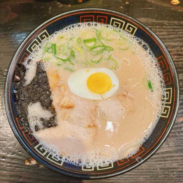 「食べ比べセット(ラーメン)」@大砲ラーメン 天神今泉店の写真