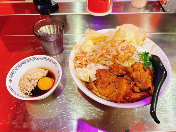 「特製汁なしJIROID＋すきやき」@メンドロイドの写真