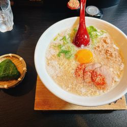 月見ラーメン＋おにぎり