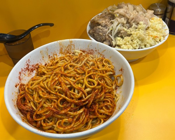 「大つけ麺 麺増し600ｇ 辛い奴4倍(ナポリタン仕様) しょうが」@ラーメン二郎 八王子野猿街道店2の写真