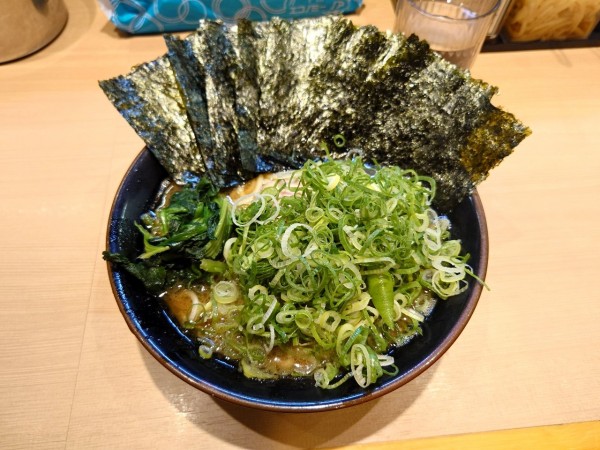 「九条ネギ ラーメン 高級のり ライス」@輝道家直系 皇綱家の写真