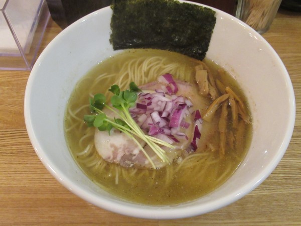 「塩ラーメン（850円）」@らーめん処 くろ助の写真