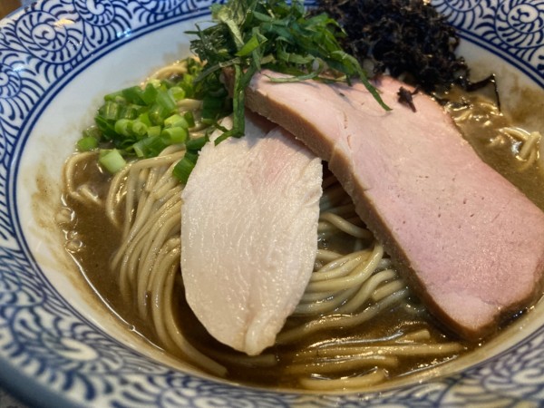 「濃厚煮干 1000円」@破壊的イノベーションの写真